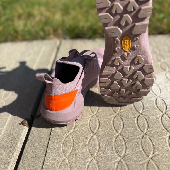 Arc’teryx Trail Running shoe - Picture 4 of 7